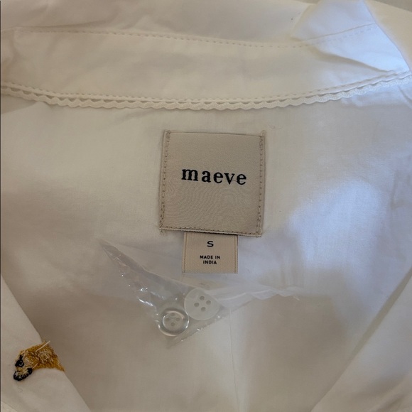 Anthropologie Dog Embroidered Button Down Shirt - Picture 6 of 6